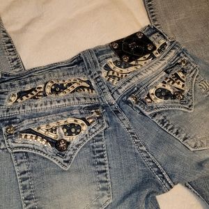 Stylish Light Blue Embellished Women Jeans